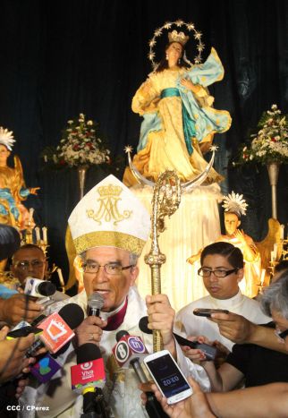 León celebra tradicional Gritería Chiquita