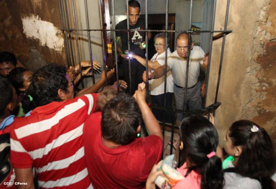 León celebra tradicional Gritería Chiquita