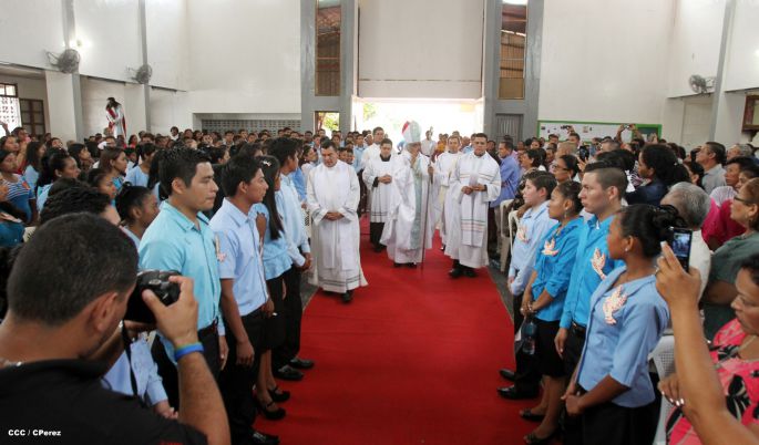 Fieles de Masaya festejan la Asunción de María