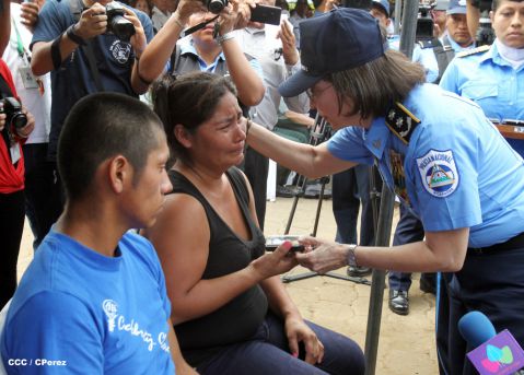 Rinden homenaje póstumo a compañeros policías caídos en el cumplimiento del deber