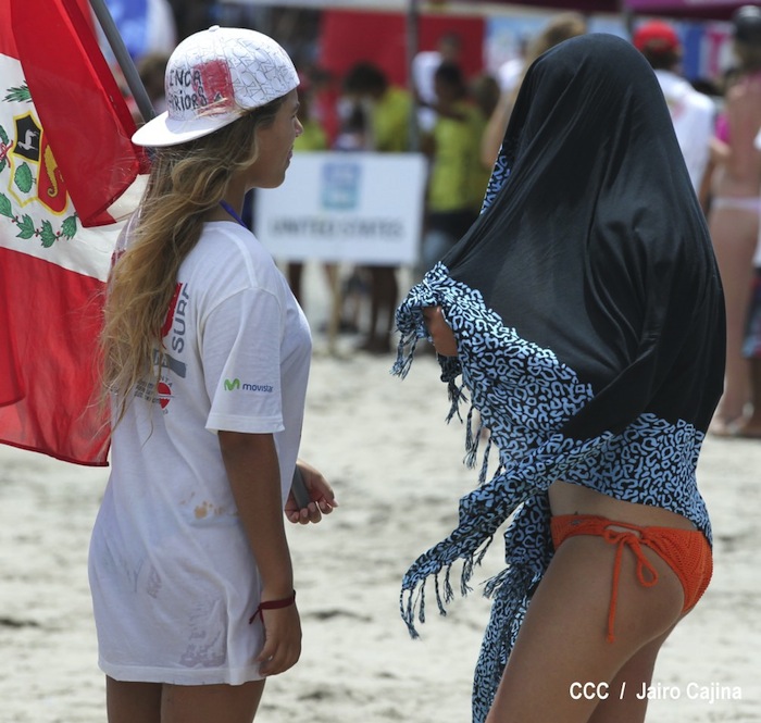 Final Mundial Surf Junio en Playa Jiquiliste