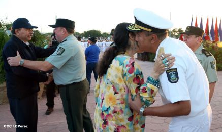 Presidente Daniel reconoce labor de la Fuerza Naval en su 35 aniversario