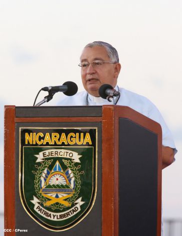 Presidente Daniel reconoce labor de la Fuerza Naval en su 35 aniversario