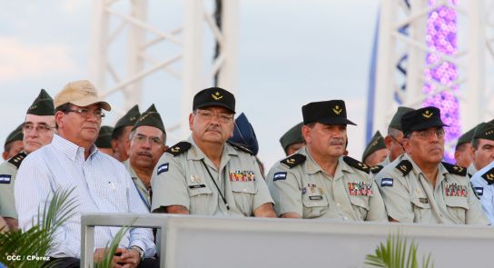 Presidente Daniel reconoce labor de la Fuerza Naval en su 35 aniversario