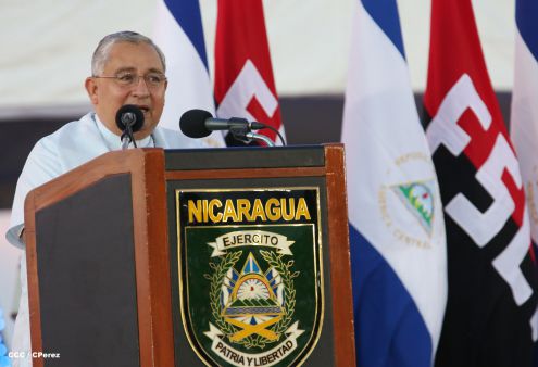 Presidente Daniel reconoce labor de la Fuerza Naval en su 35 aniversario