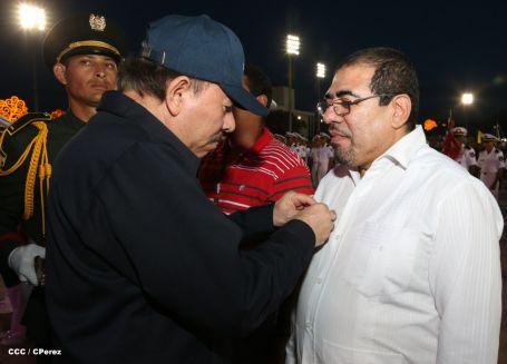 Presidente Daniel reconoce labor de la Fuerza Naval en su 35 aniversario