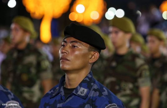 Presidente Daniel reconoce labor de la Fuerza Naval en su 35 aniversario