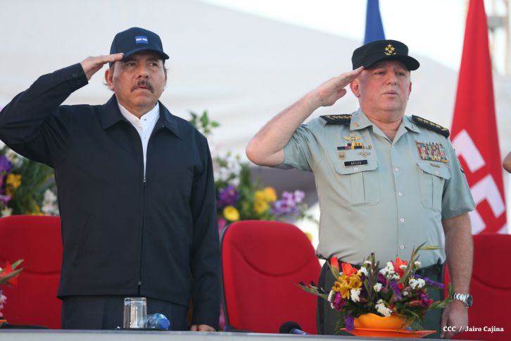 Presidente Daniel reconoce labor de la Fuerza Naval en su 35 aniversario