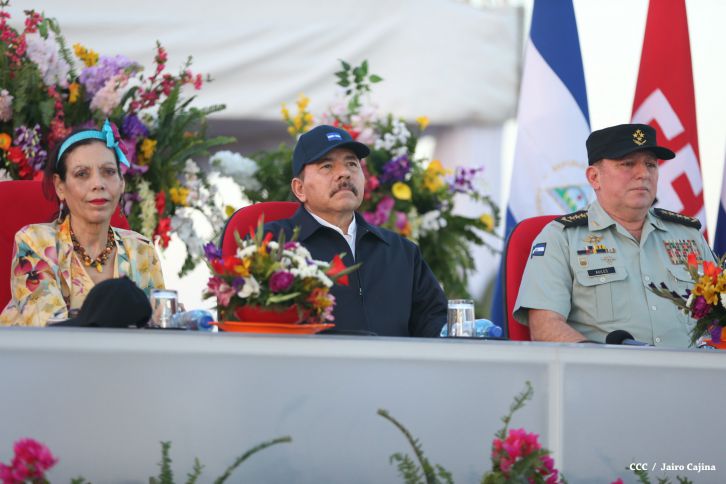 Presidente Daniel reconoce labor de la Fuerza Naval en su 35 aniversario
