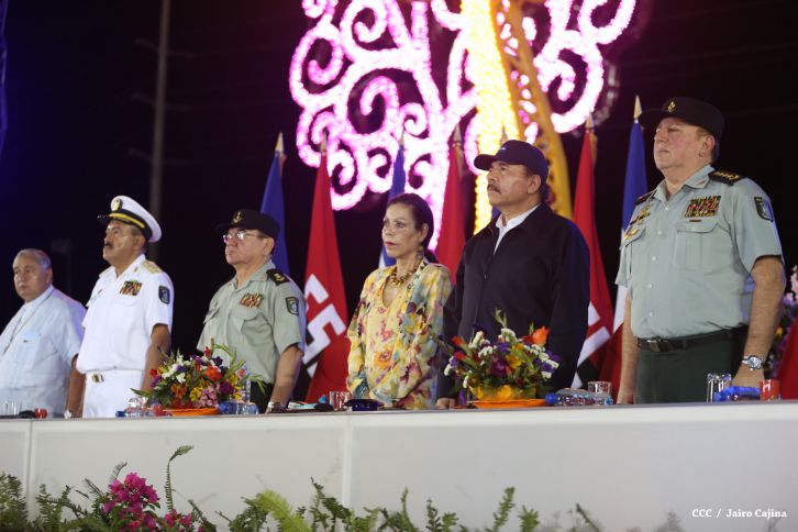 Presidente Daniel reconoce labor de la Fuerza Naval en su 35 aniversario