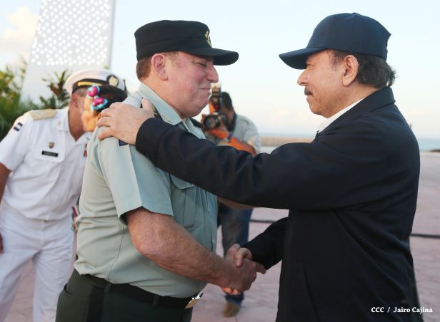 Presidente Daniel reconoce labor de la Fuerza Naval en su 35 aniversario
