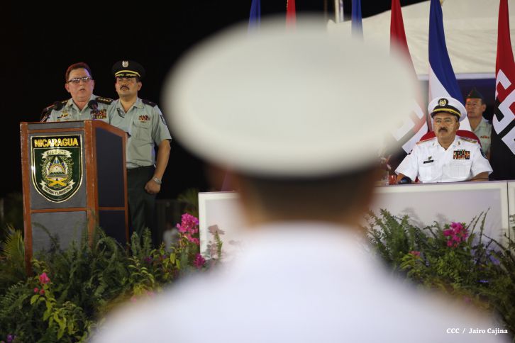 Presidente Daniel reconoce labor de la Fuerza Naval en su 35 aniversario