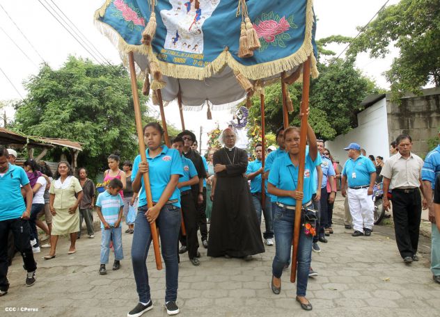 Fieles de Masaya festejan la Asunción de María