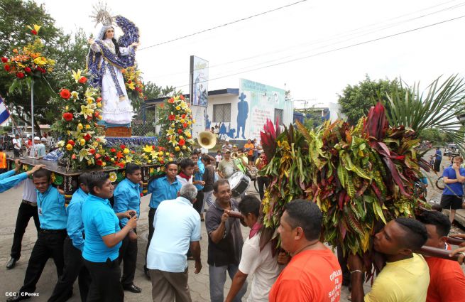 Fieles de Masaya festejan la Asunción de María