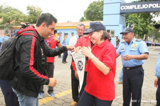 Comisionada Aminta Granera recibe al equipo del Walter Ferreti