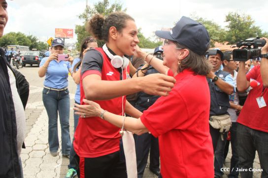 Comisionada Aminta Granera recibe al equipo del Walter Ferreti