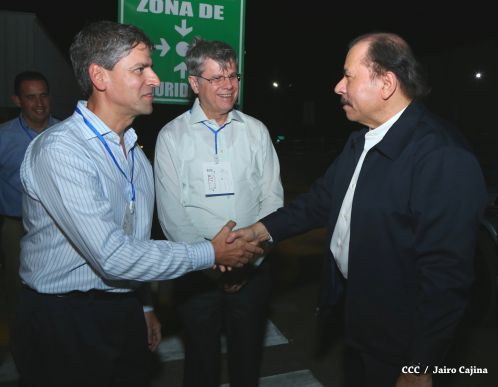 Presidente Daniel inaugura nueva planta de CEMEX en Nicaragua