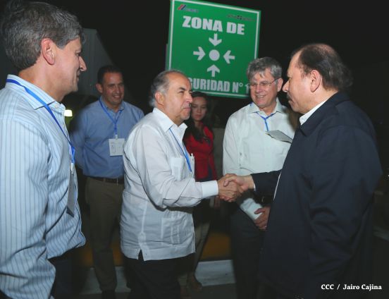 Presidente Daniel inaugura nueva planta de CEMEX en Nicaragua