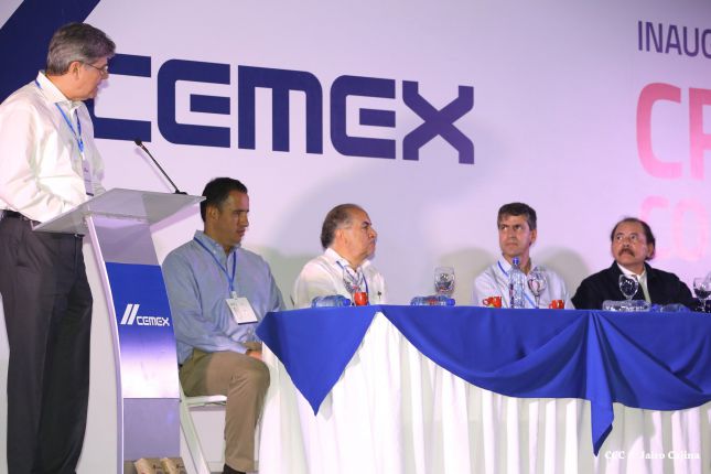 Presidente Daniel inaugura nueva planta de CEMEX en Nicaragua