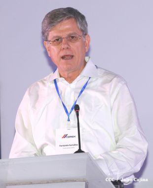 Presidente Daniel inaugura nueva planta de CEMEX en Nicaragua