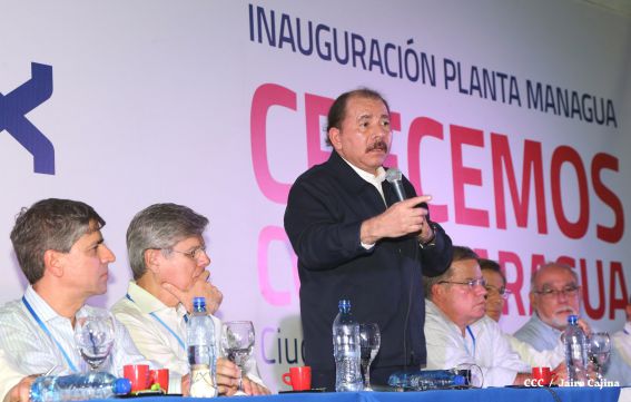 Presidente Daniel inaugura nueva planta de CEMEX en Nicaragua