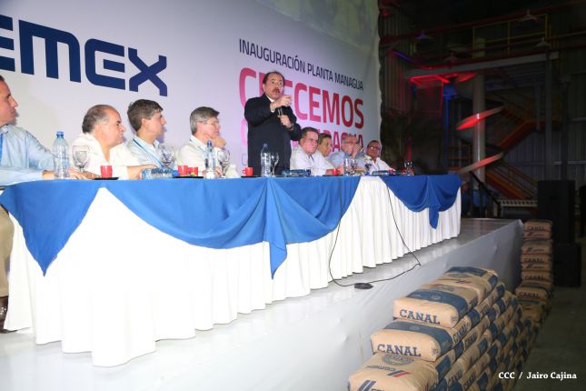 Presidente Daniel inaugura nueva planta de CEMEX en Nicaragua