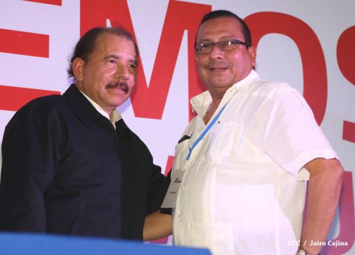 Presidente Daniel inaugura nueva planta de CEMEX en Nicaragua