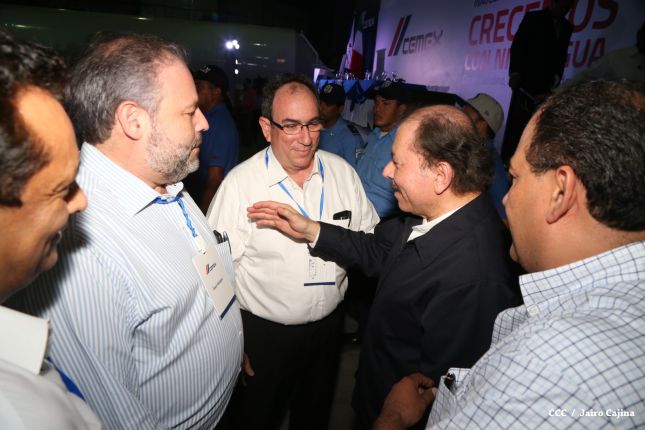 Presidente Daniel inaugura nueva planta de CEMEX en Nicaragua