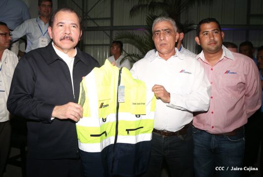Presidente Daniel inaugura nueva planta de CEMEX en Nicaragua