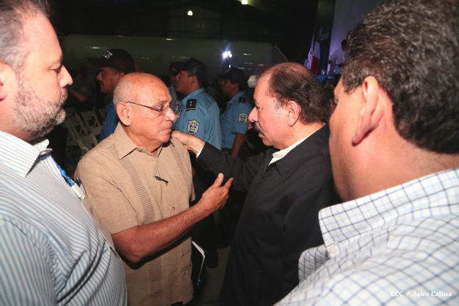 Presidente Daniel inaugura nueva planta de CEMEX en Nicaragua