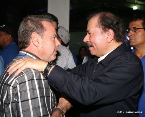 Presidente Daniel inaugura nueva planta de CEMEX en Nicaragua