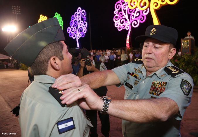 Daniel y Rosario participan en Acto del 36 Aniversario del Ejército de Nicaragua