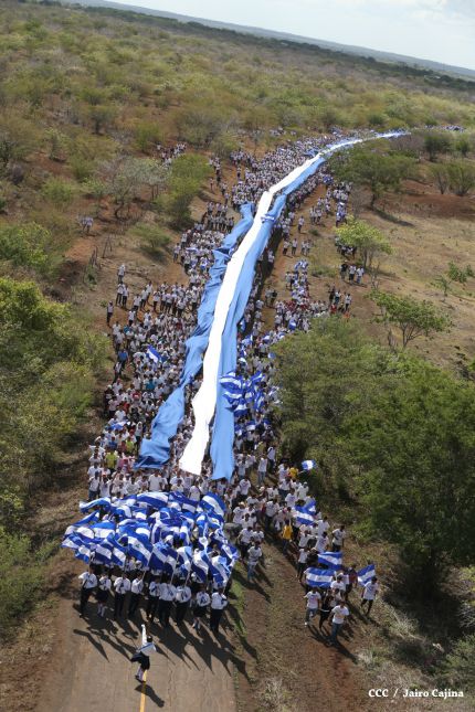 Miles de Jóvenes expresan su Orgullo de ser nicaragüenses en spot en homenaje a la Patria