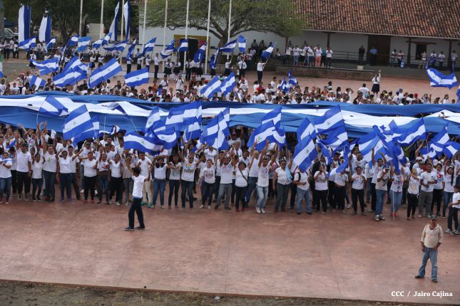 Miles de Jóvenes expresan su Orgullo de ser nicaragüenses en spot en homenaje a la Patria