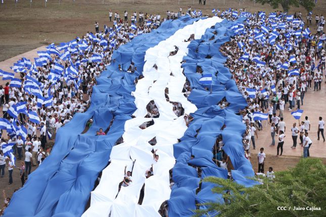 Miles de Jóvenes expresan su Orgullo de ser nicaragüenses en spot en homenaje a la Patria