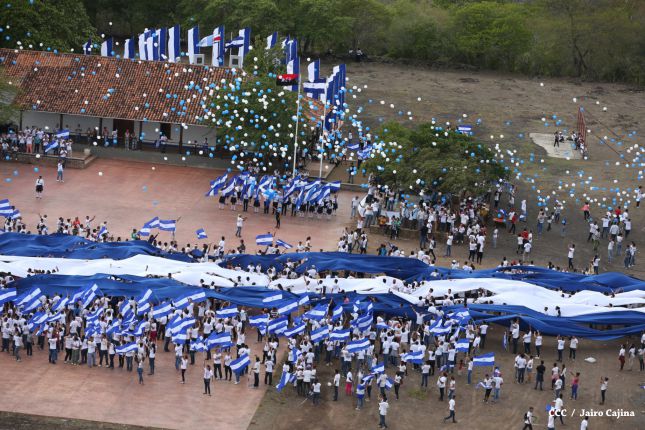 Miles de Jóvenes expresan su Orgullo de ser nicaragüenses en spot en homenaje a la Patria