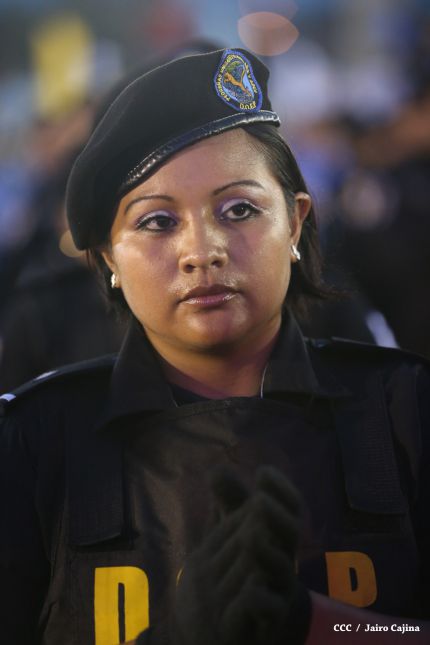 Presidente Daniel y Compañera Rosario participan en acto del 36 Aniversario de la Policía Nacional