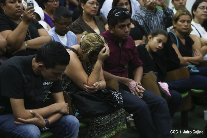 Daniel asiste a ceremonia de honores militares a Coronel Mario Jirón (q.e.p.d.)