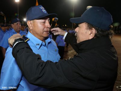 Presidente Daniel y Compañera Rosario participan en acto del 36 Aniversario de la Policía Nacional