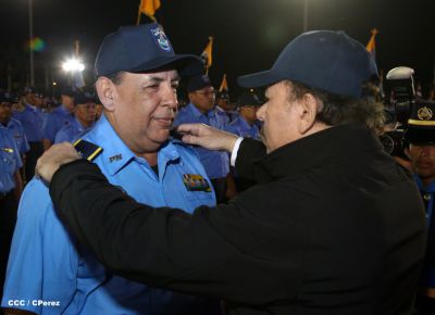 Presidente Daniel y Compañera Rosario participan en acto del 36 Aniversario de la Policía Nacional
