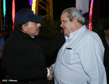 Presidente Daniel y Compañera Rosario participan en acto del 36 Aniversario de la Policía Nacional