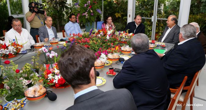 Presidente Daniel y Compañera Rosario sostienen encuentro con el empresario mexicano Carlos Slim