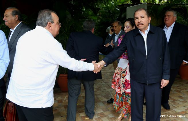 Presidente Daniel y Compañera Rosario sostienen encuentro con el empresario mexicano Carlos Slim