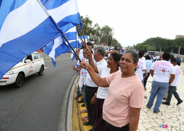 Juventud Sandinista solidaria con Adultos Mayores