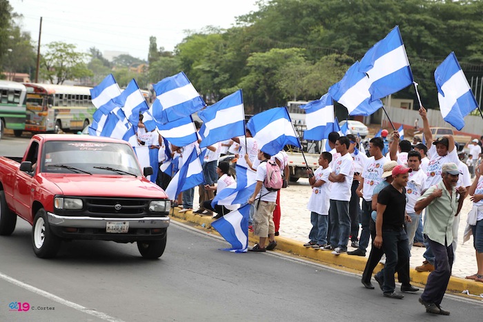 Juventud Sandinista solidaria con Adultos Mayores