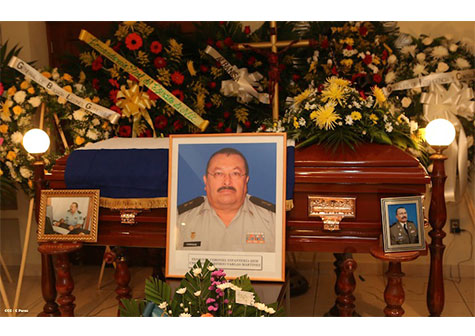 Vela de los Coroneles Manuel López García y Chester Porfirio Vargas