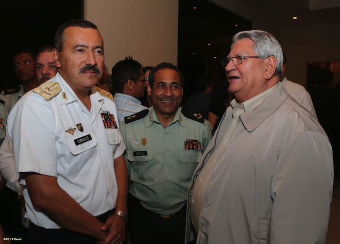 Vela de los Coroneles Manuel López García y Chester Porfirio Vargas