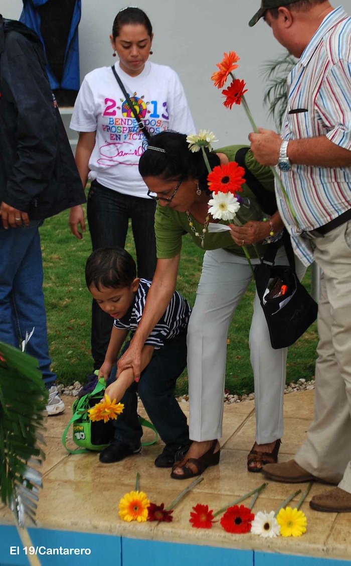 Nicaragua celebra 77 Natalicio del Comandante Carlos Fonseca 