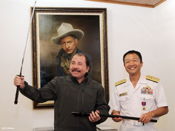 Presidente Daniel se reúne con miembros de la Fuerza Marítima de Autodefensa de Japón