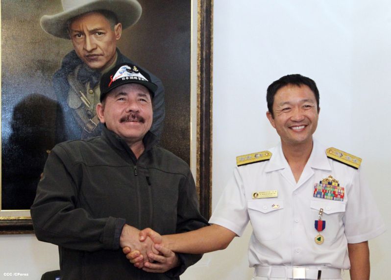Presidente Daniel se reúne con miembros de la Fuerza Marítima de Autodefensa de Japón